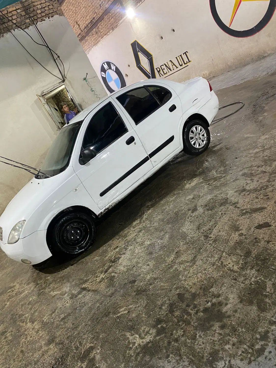 تیبا صندوق دار SX - 1391