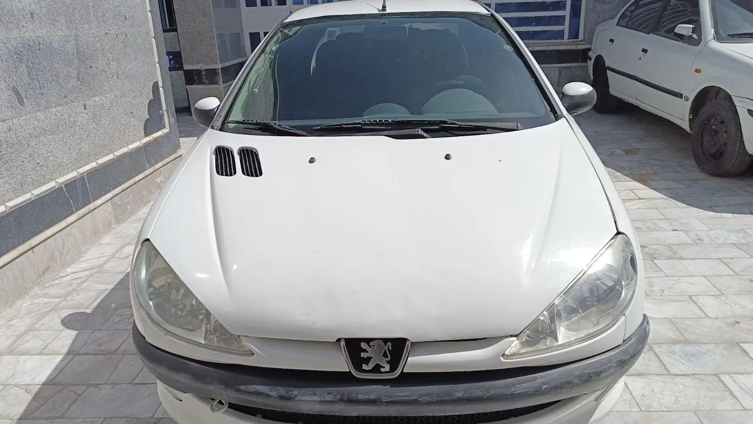 پژو ۲۰۶ صندوق دار v8 - 1399