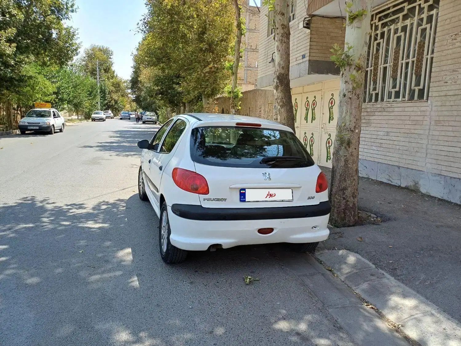 پژو 206 تیپ 5 - 1395
