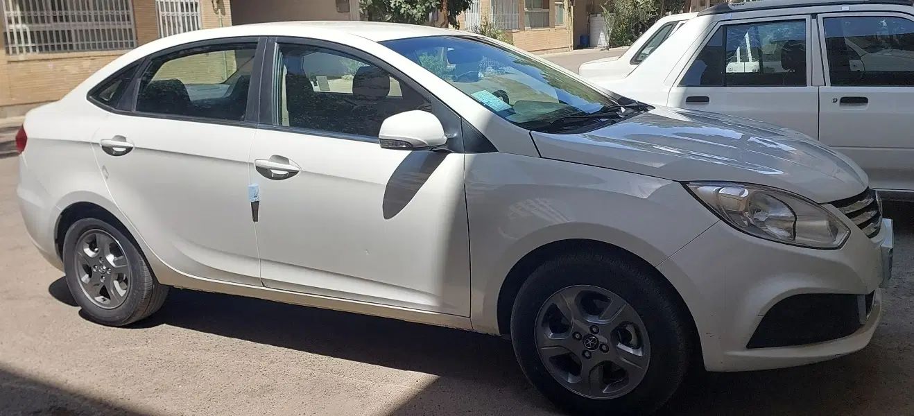 جک J4 اتوماتیک آپشنال - 1402
