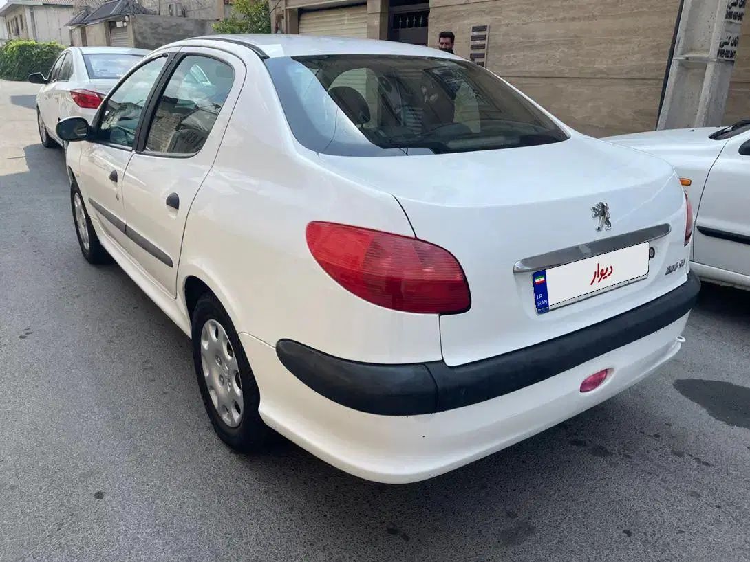 پژو ۲۰۶ صندوق دار v9 - 1390