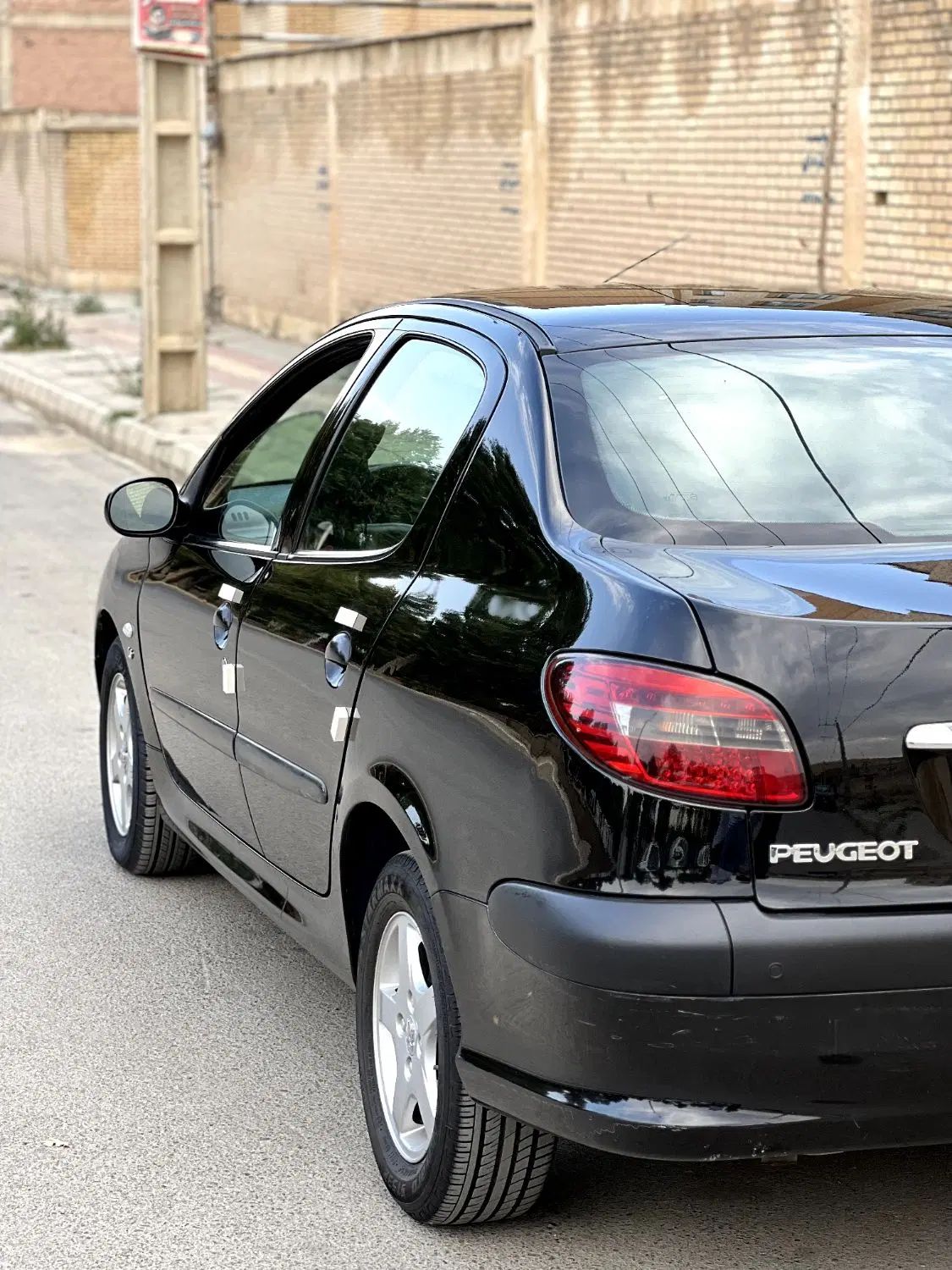 پژو ۲۰۶ صندوق دار v9 - 1390