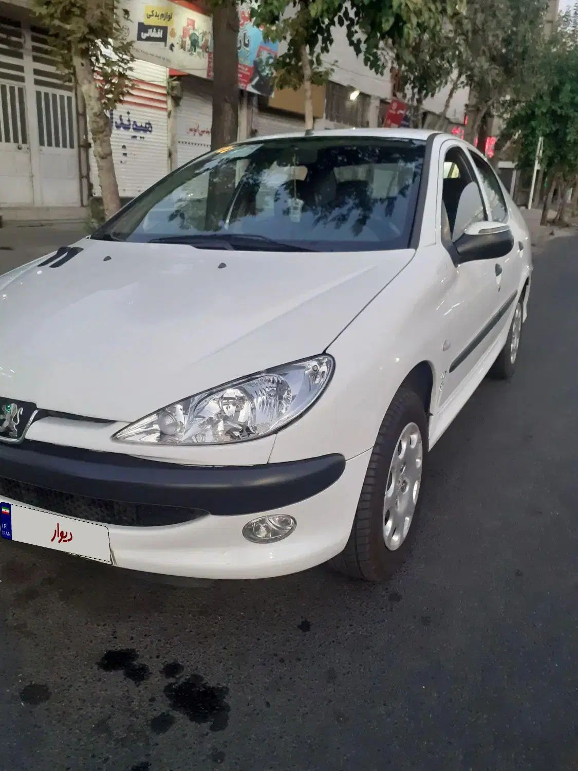 پژو ۲۰۶ صندوق دار v8 - 1394