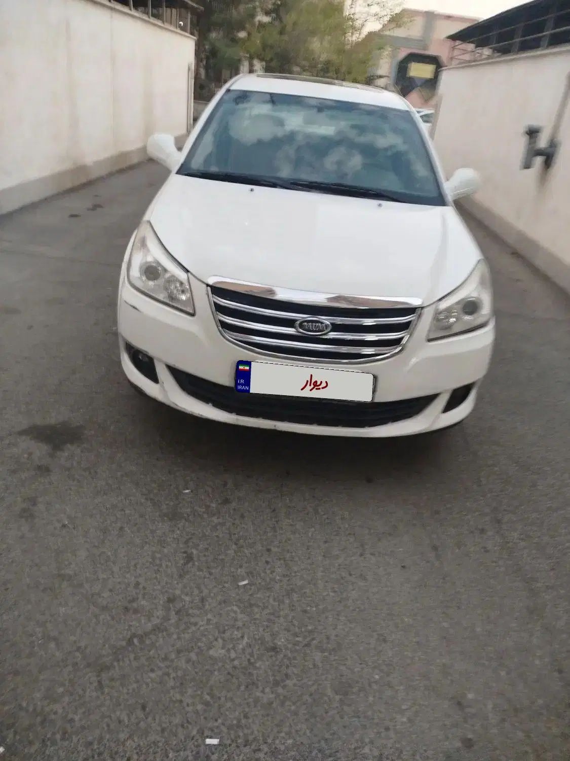 ام وی ام 550 اتوماتیک - 1396
