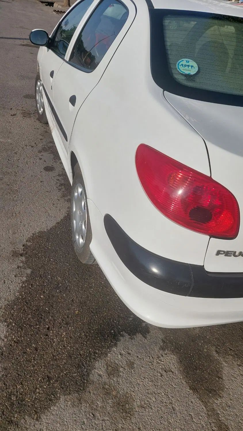 پژو ۲۰۶ صندوق دار v8 - 1399