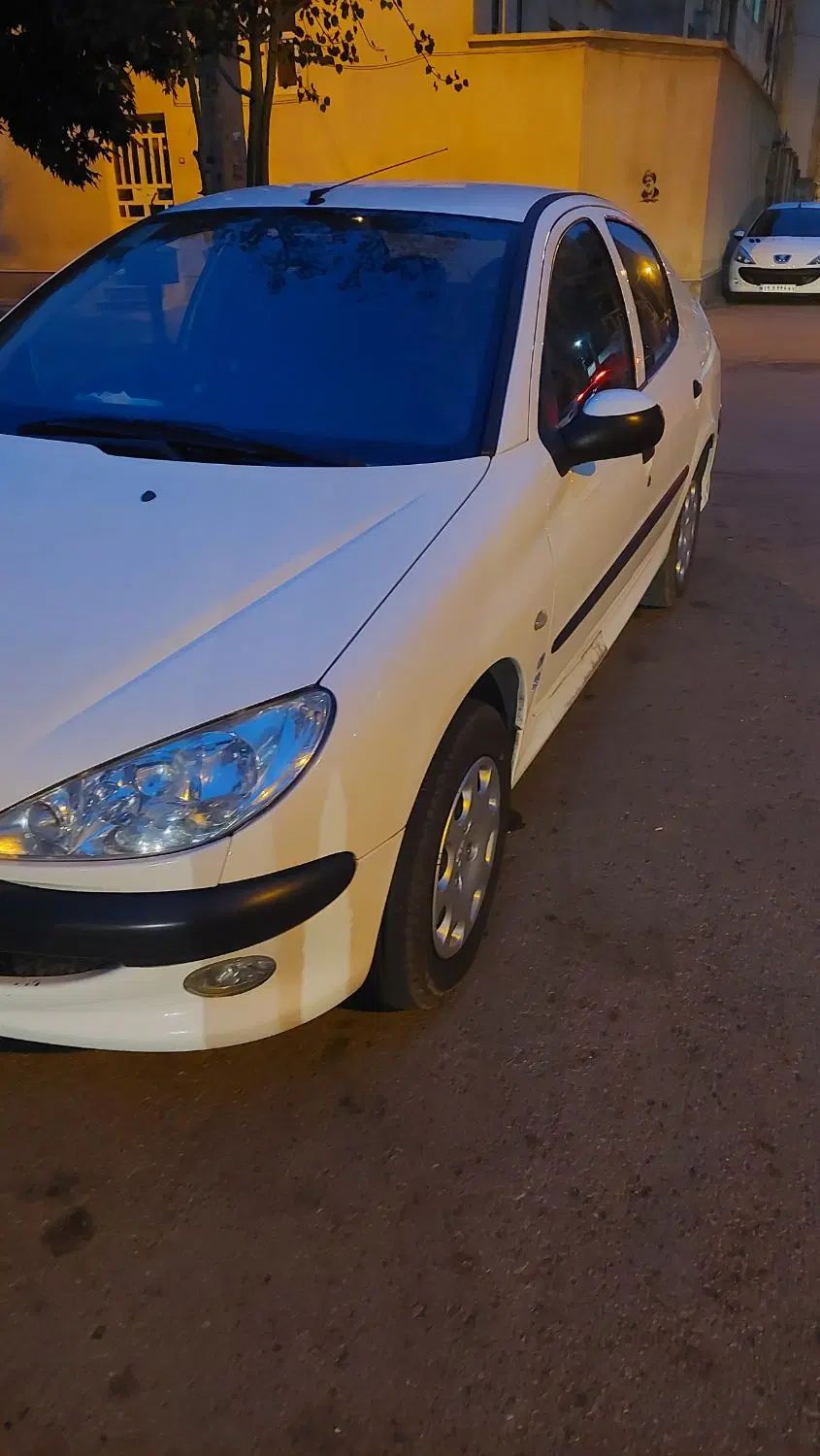پژو ۲۰۶ صندوق دار v8 - 1399