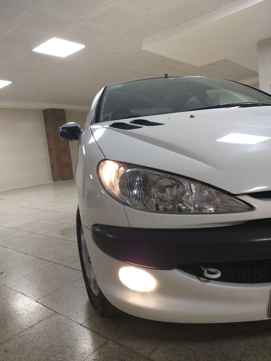 پژو ۲۰۶ صندوق دار v8 - 1396