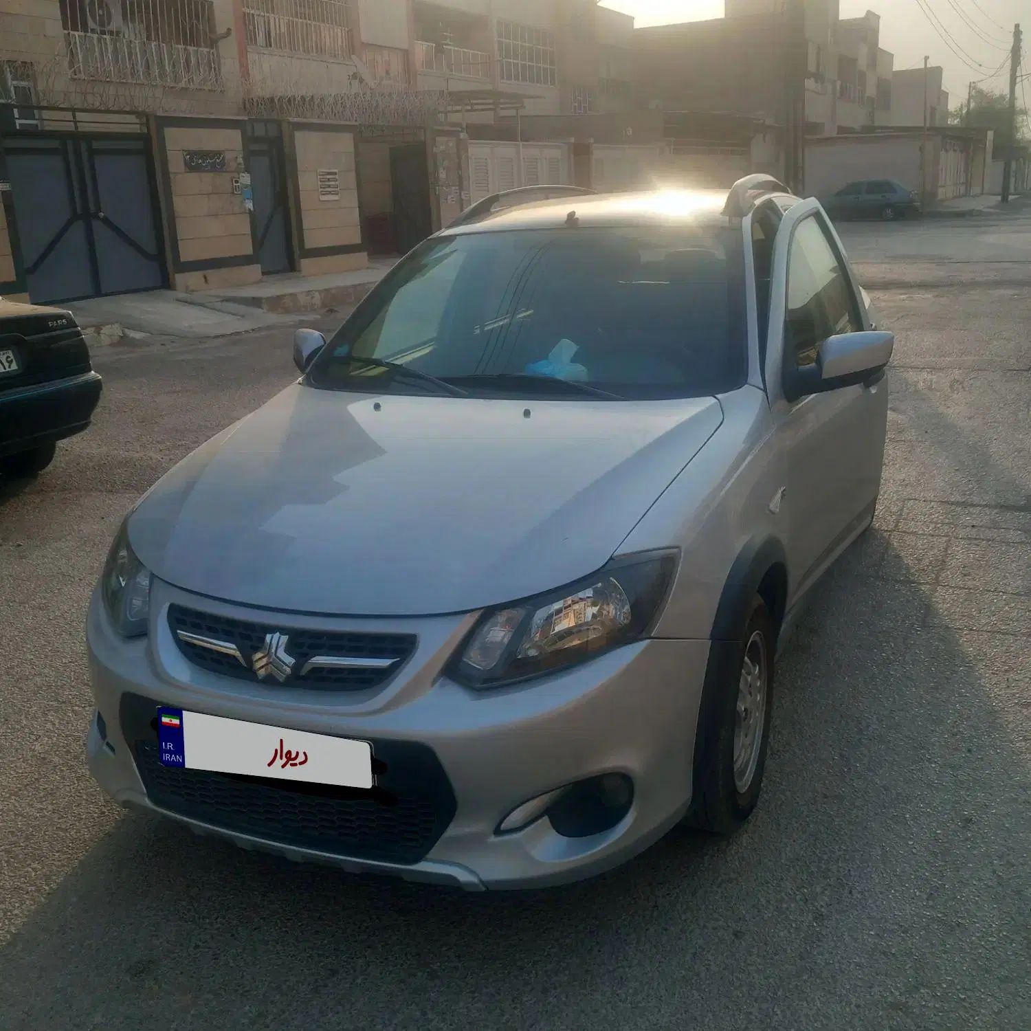 خودرو کوییک، R آگهی ann_20042451