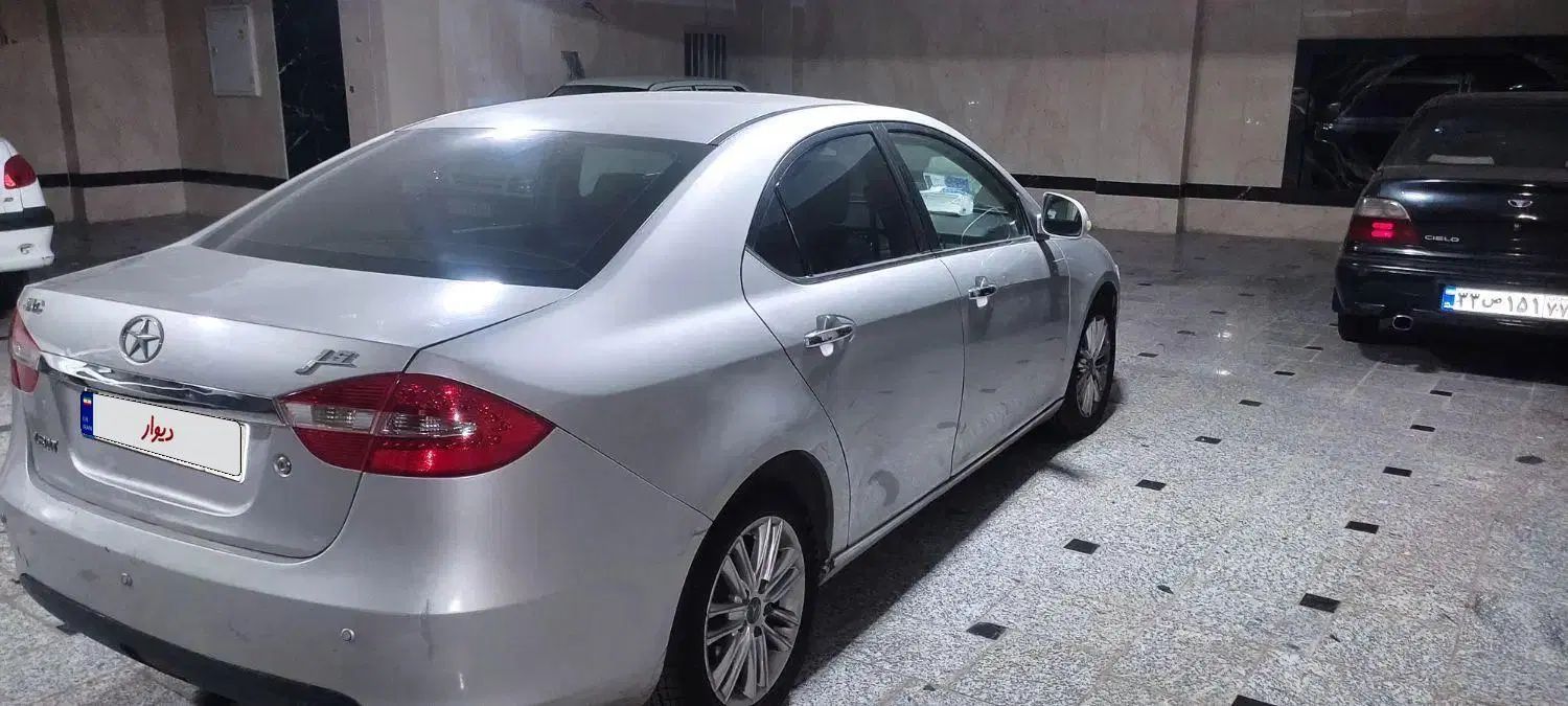 جک J5 اتوماتیک - 1395