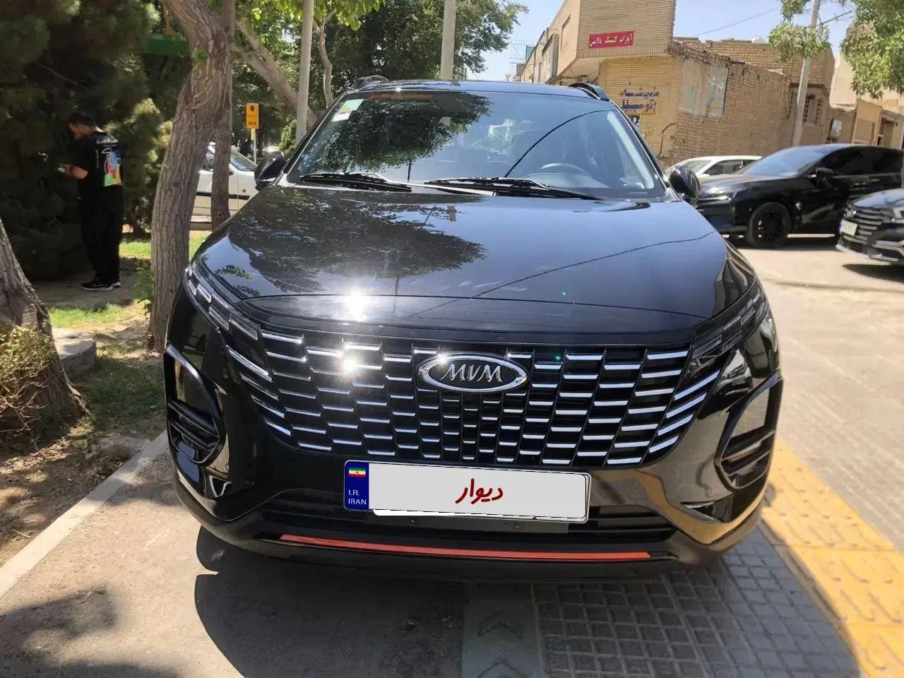 خودرو ام وی ام، X33 آگهی ann_20042646