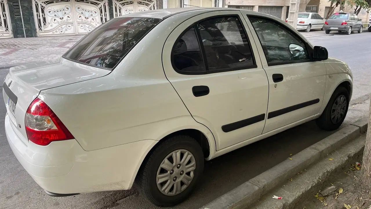 تیبا صندوق دار SX - 1394