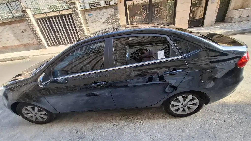 جک J4 اتوماتیک آپشنال - 1402