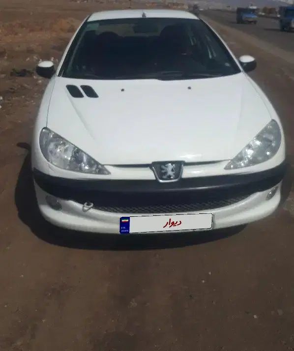 پژو ۲۰۶ صندوق دار v8 - 1395