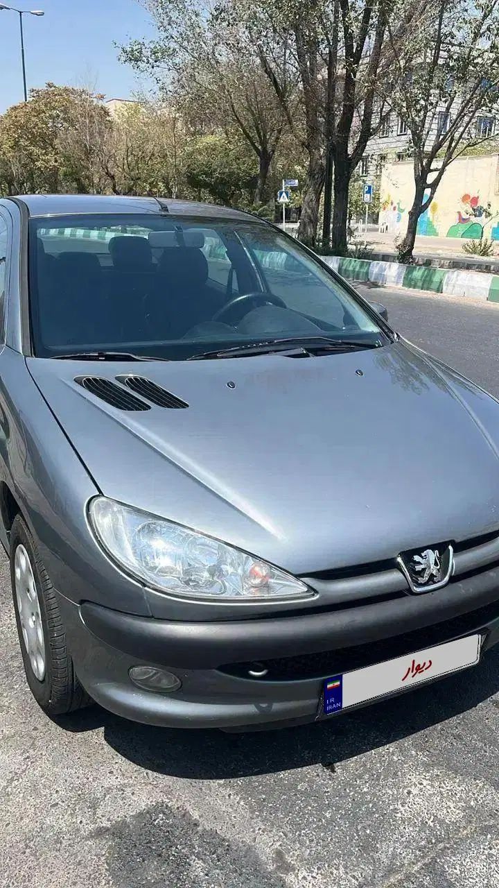 پژو ۲۰۶ صندوق دار v8 - 1391