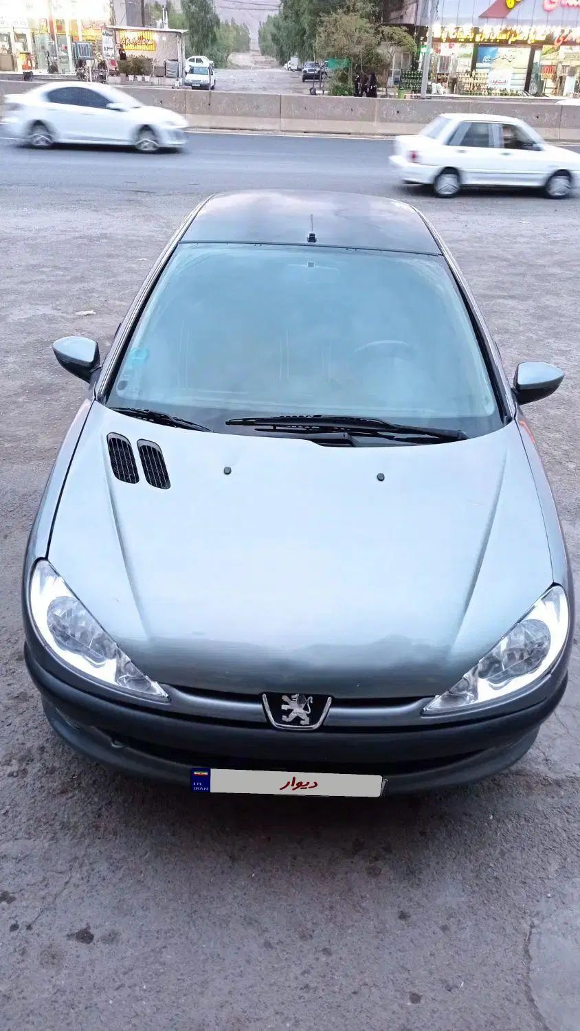 پژو ۲۰۶ صندوق دار v8 - 1386