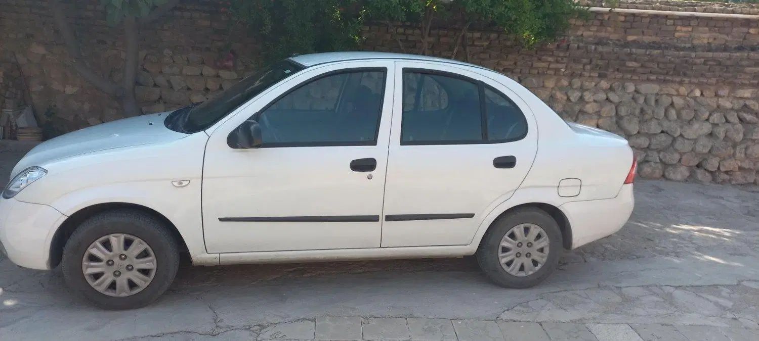تیبا صندوق دار SX - 1400