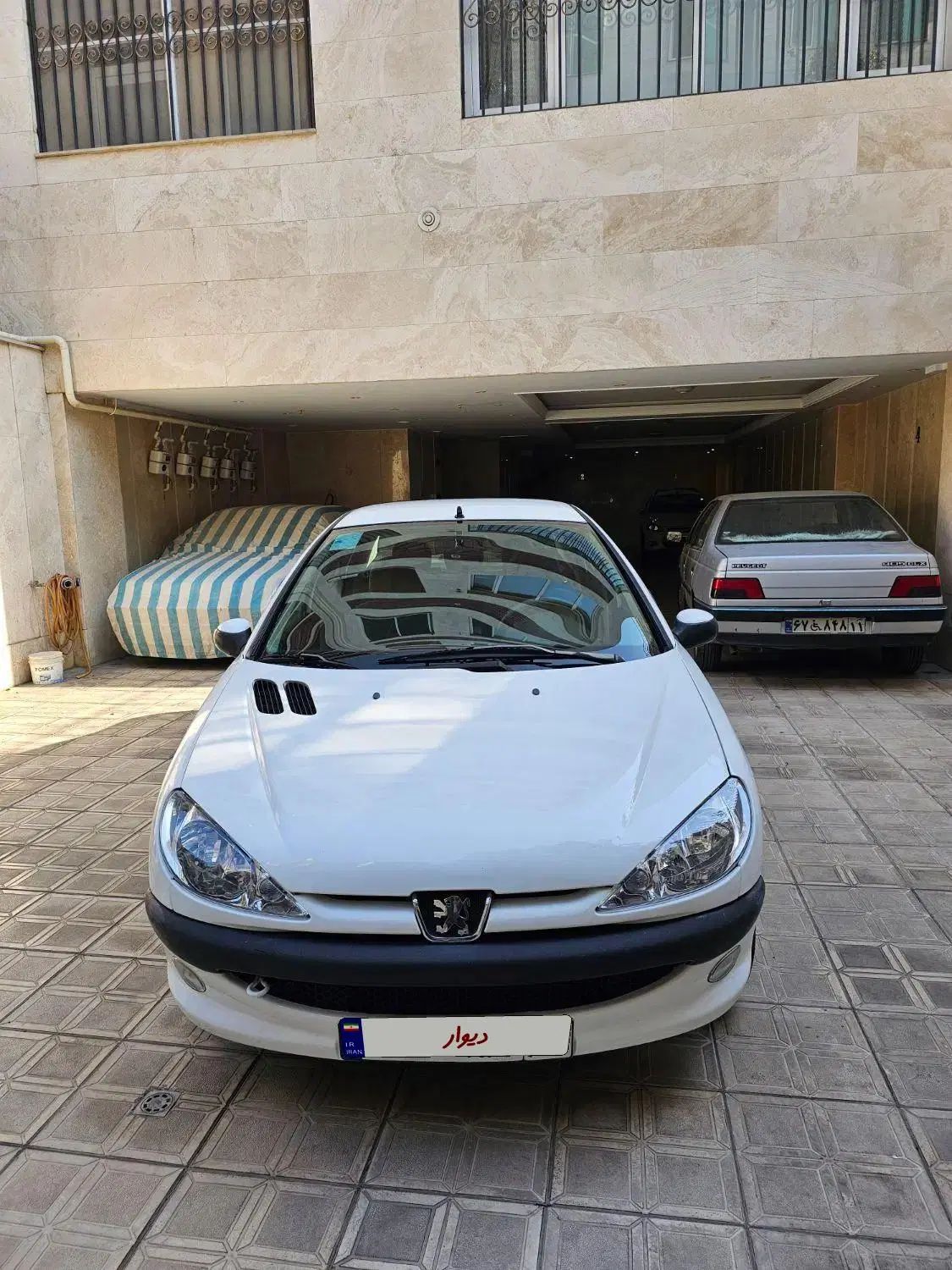پژو ۲۰۶ صندوق دار v8 - 1398