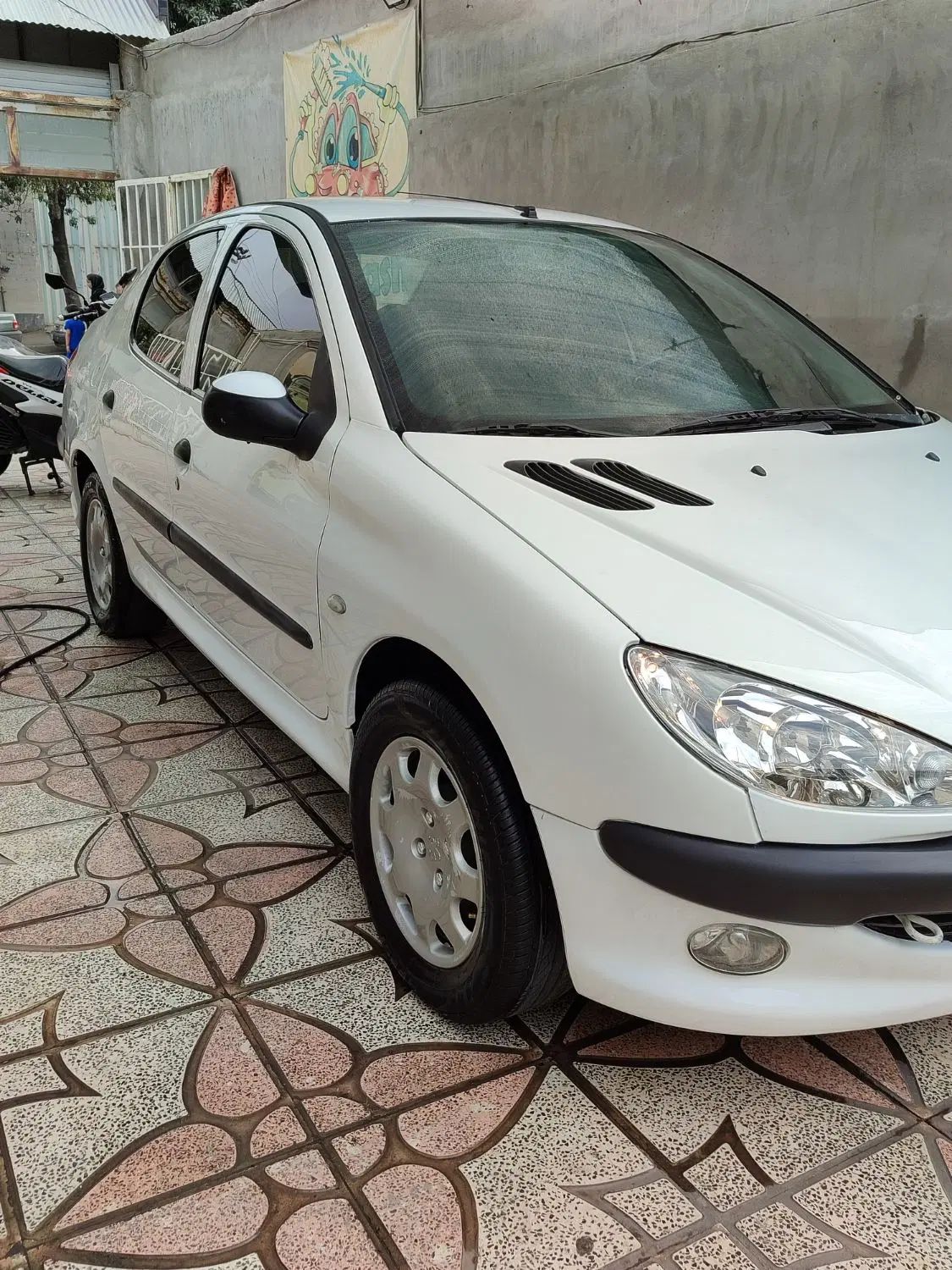 پژو ۲۰۶ صندوق دار v8 - 1394