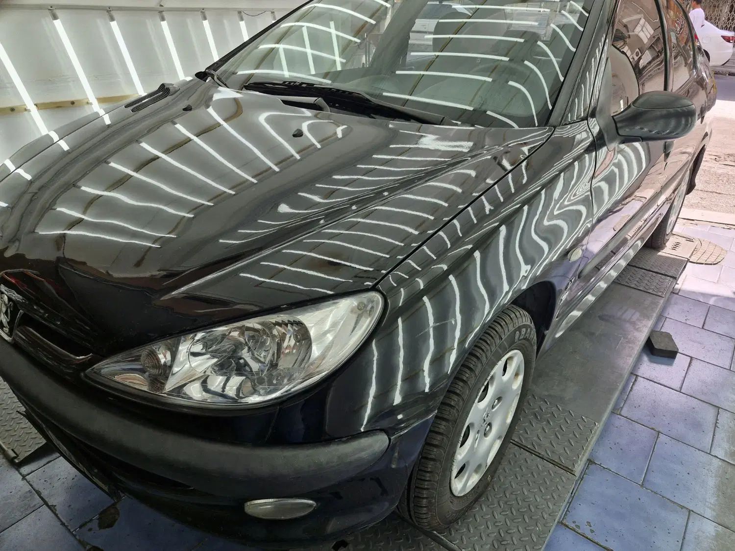 پژو ۲۰۶ صندوق دار v8 - 1395