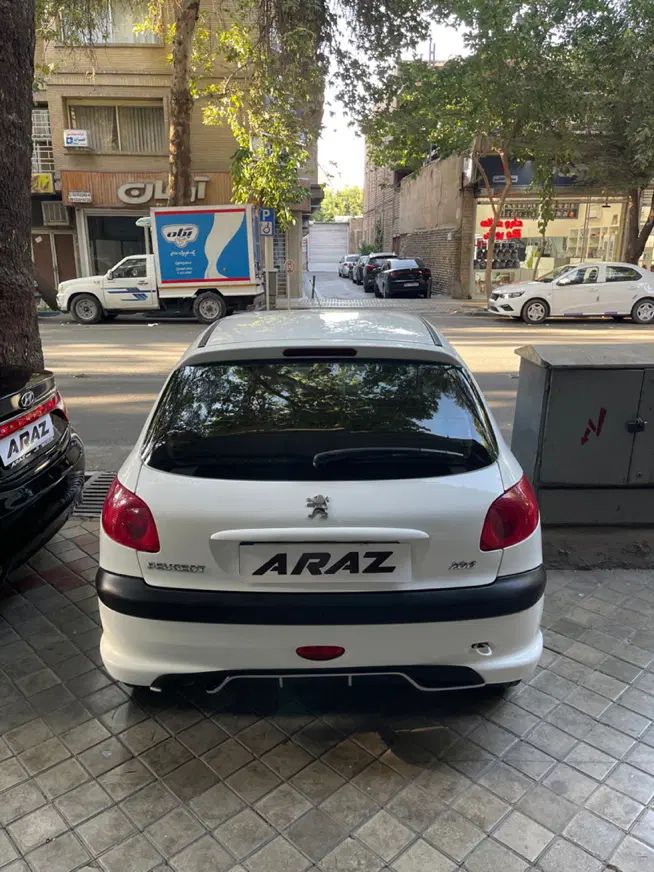 پژو 206 تیپ 2 - 1398
