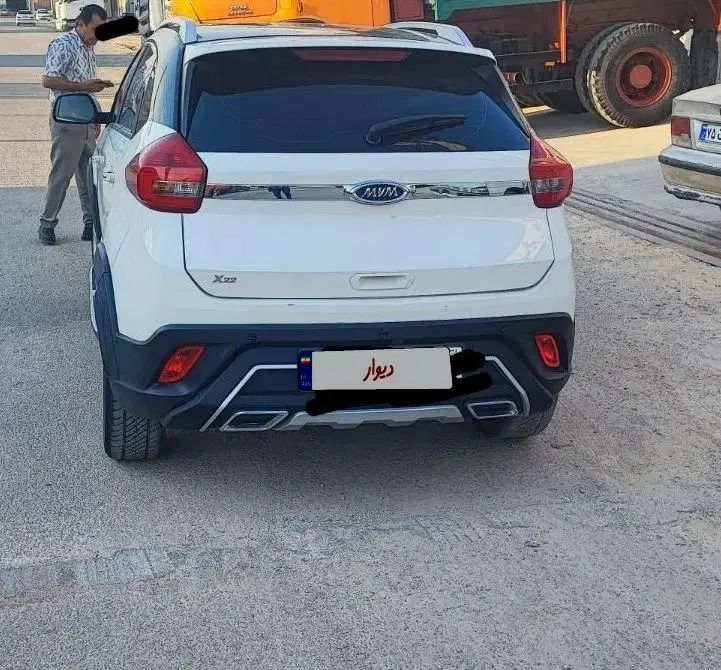 ام وی ام X22 دنده‌ای لاکچری - 1399
