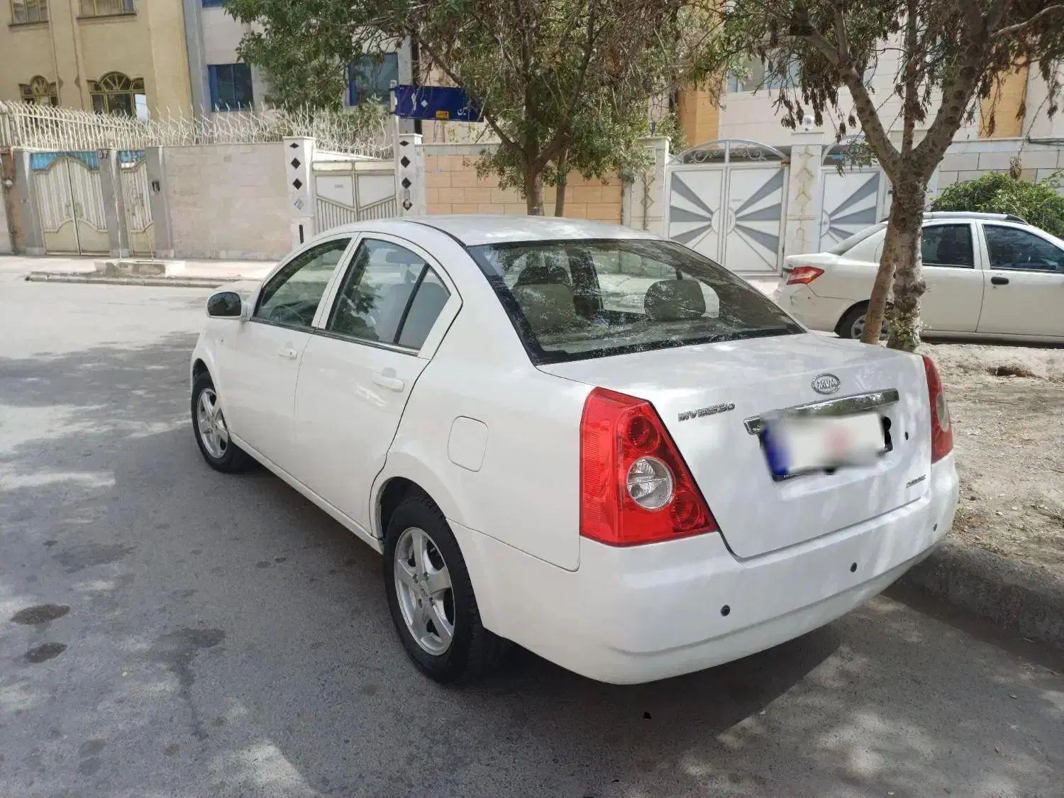 ام وی ام 530 دنده ای - 1395