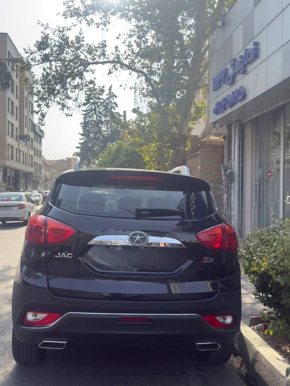 جک S3 اتوماتیک - 1402