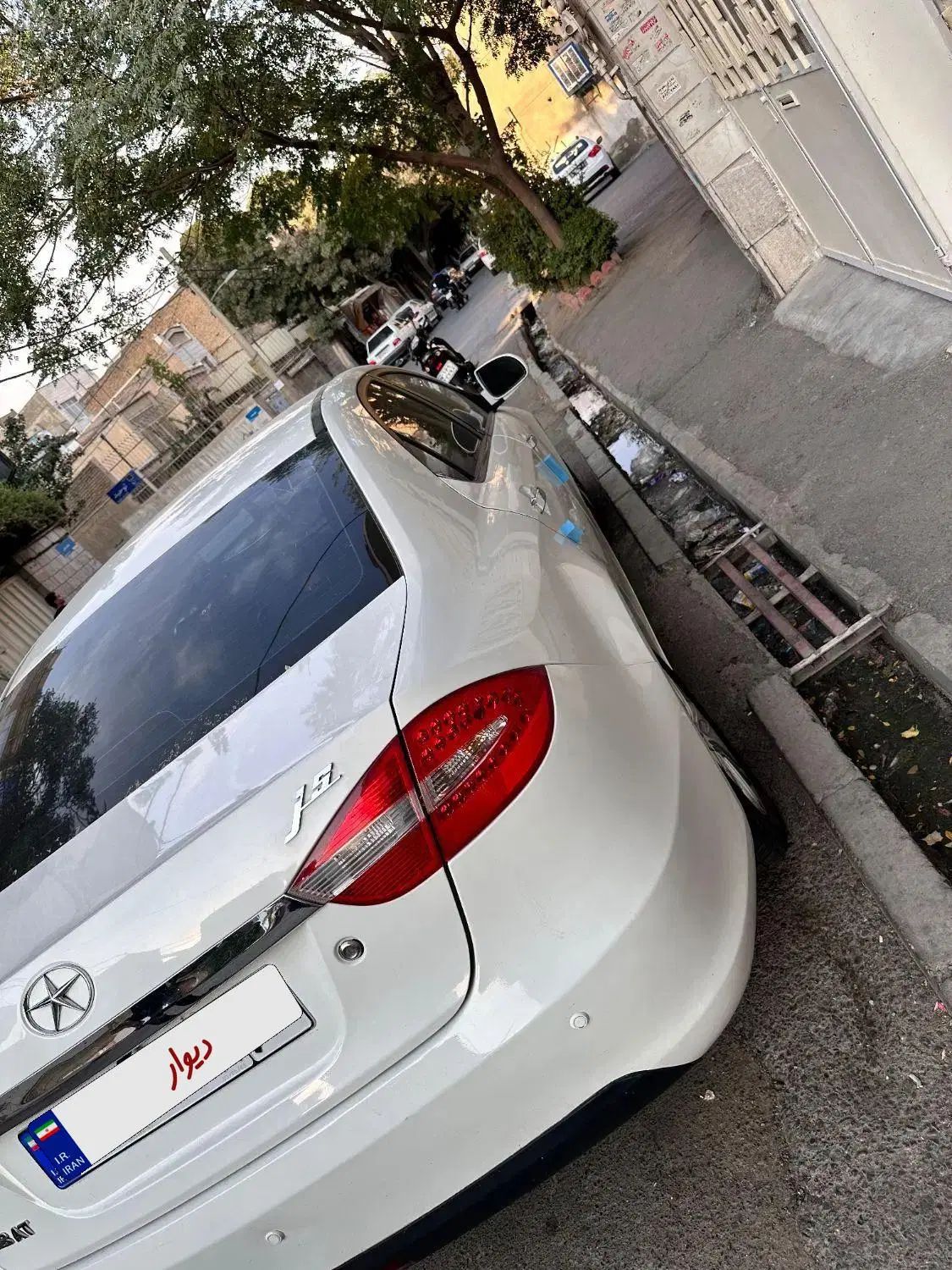 جک J5 اتوماتیک - 1393
