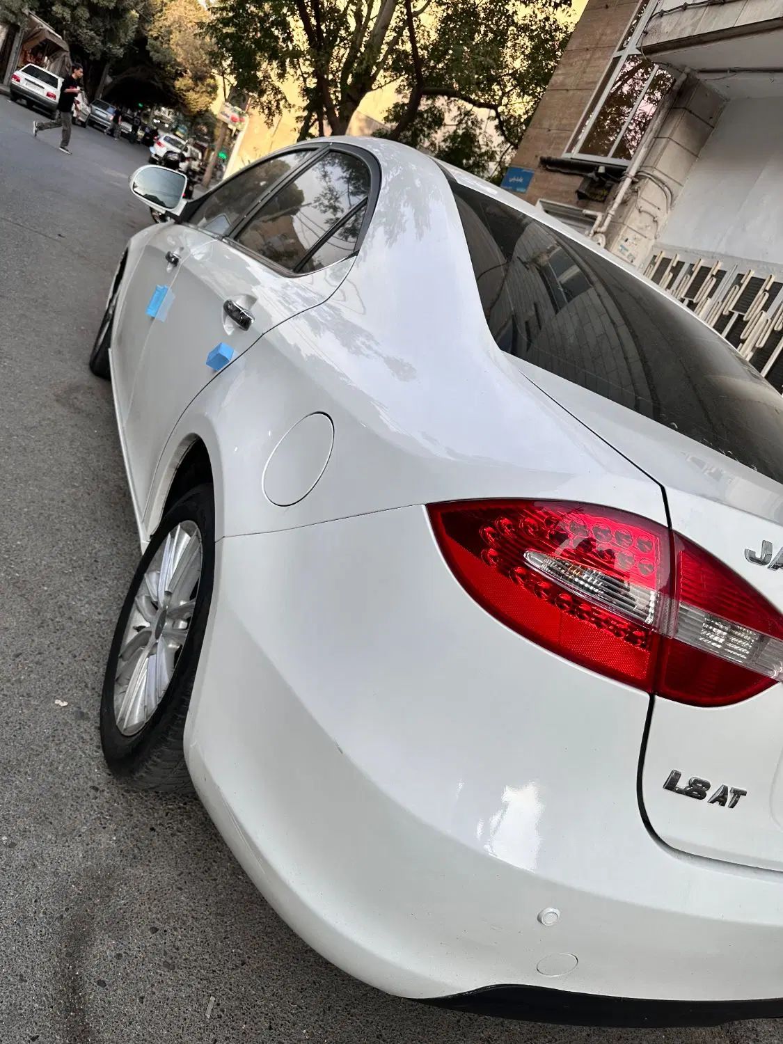 جک J5 اتوماتیک - 1393