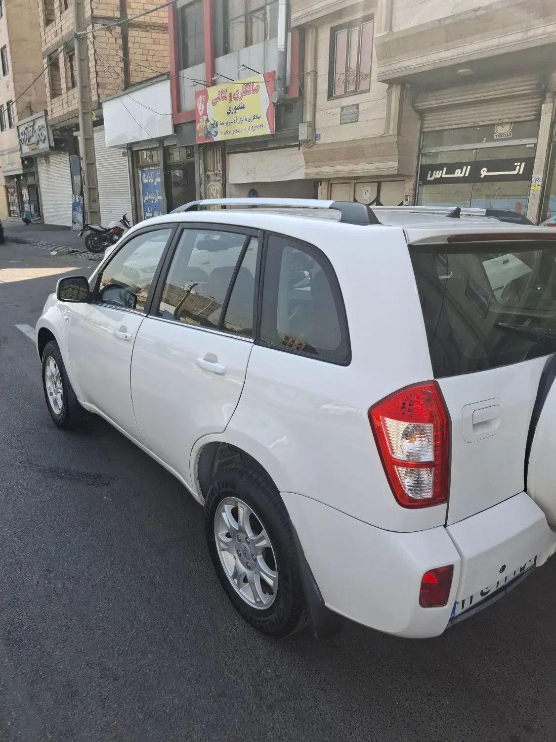 ام وی ام X33 دنده‌ای ساده - 1395