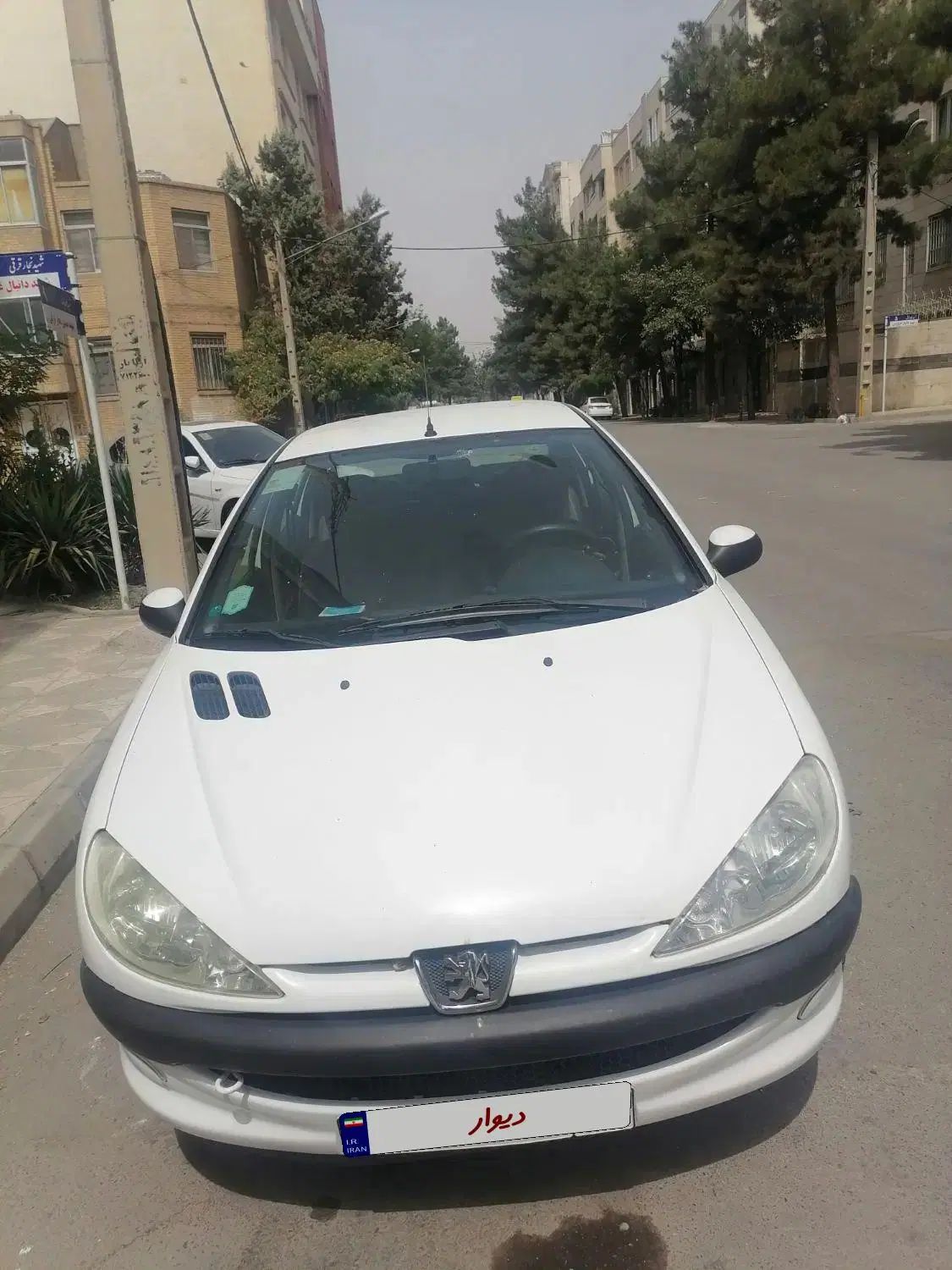 پژو ۲۰۶ صندوق دار v8 - 1399
