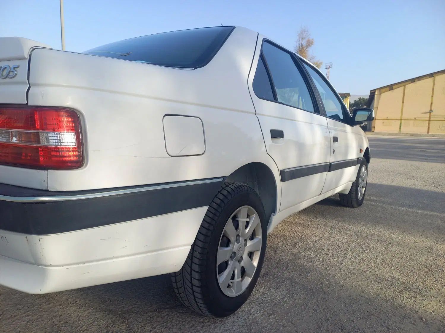 پژو 405 SLX بنزینی TU5 - 1392
