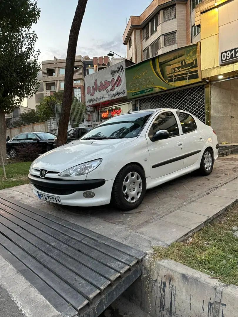 پژو ۲۰۶ صندوق دار v20 - 1387