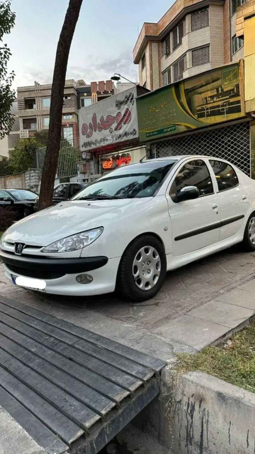پژو ۲۰۶ صندوق دار v20 - 1387