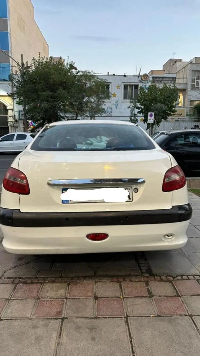 پژو ۲۰۶ صندوق دار v20 - 1387