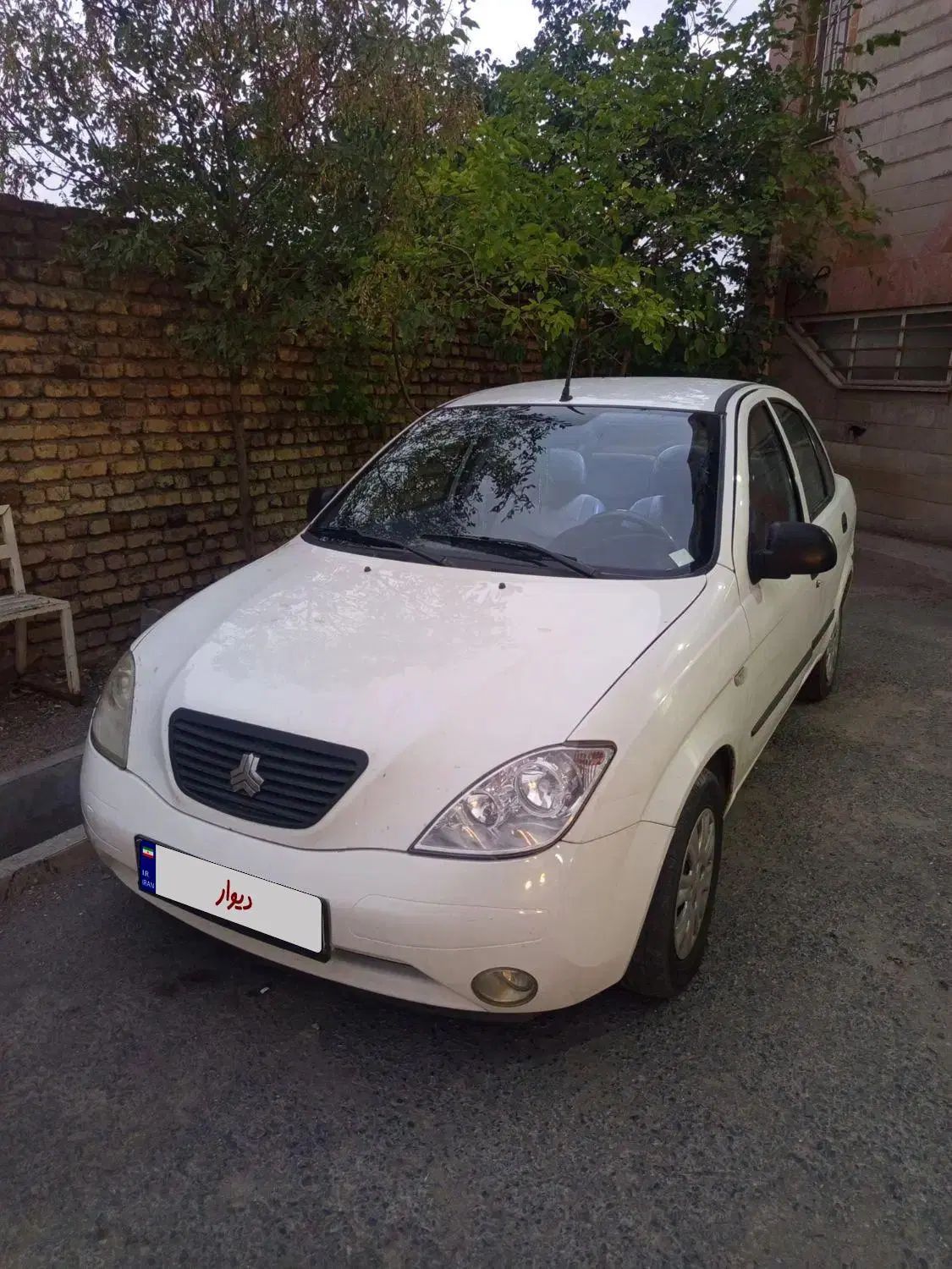 تیبا صندوق دار SX - 1396