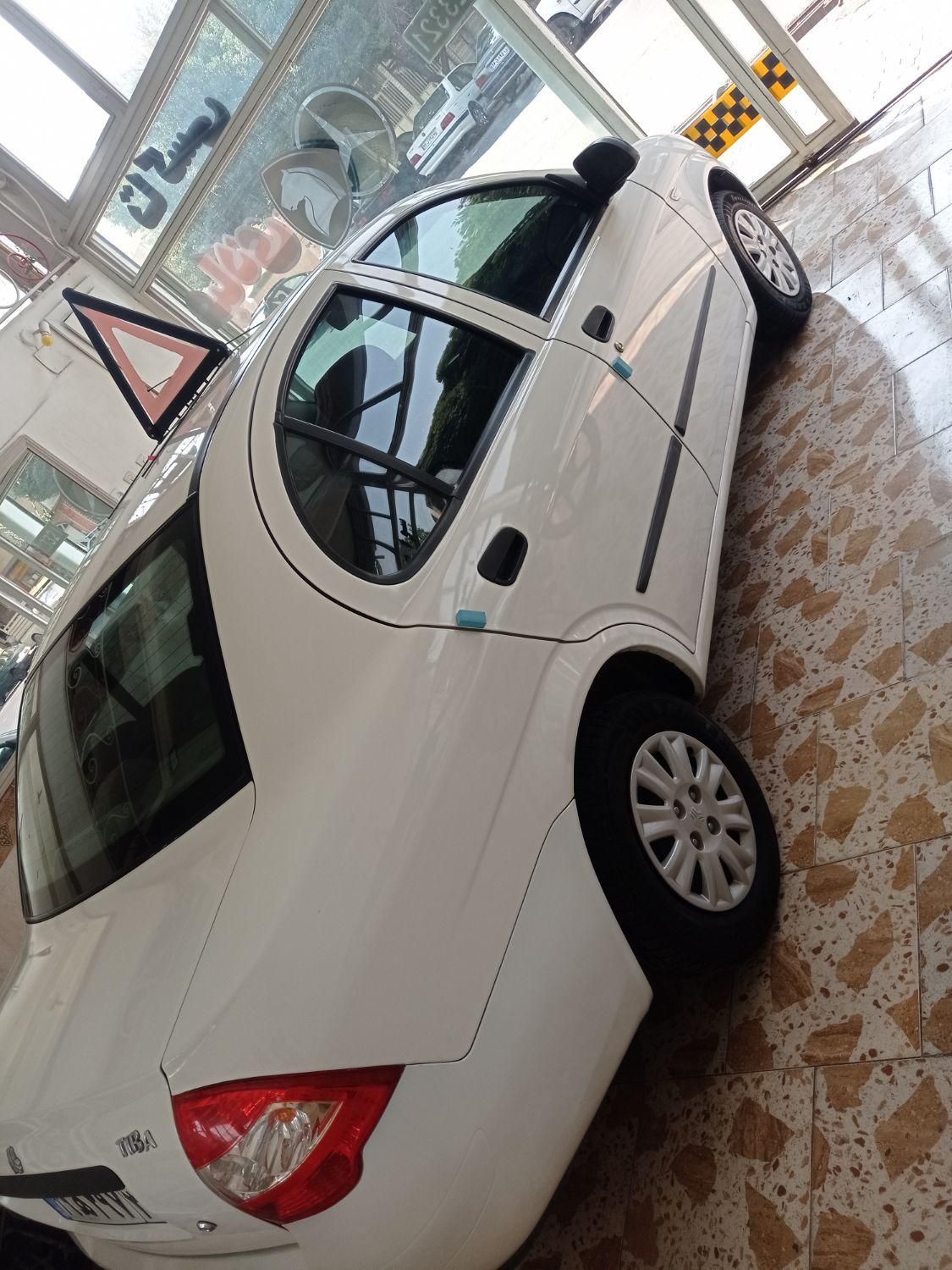 تیبا صندوق دار SX - 1400