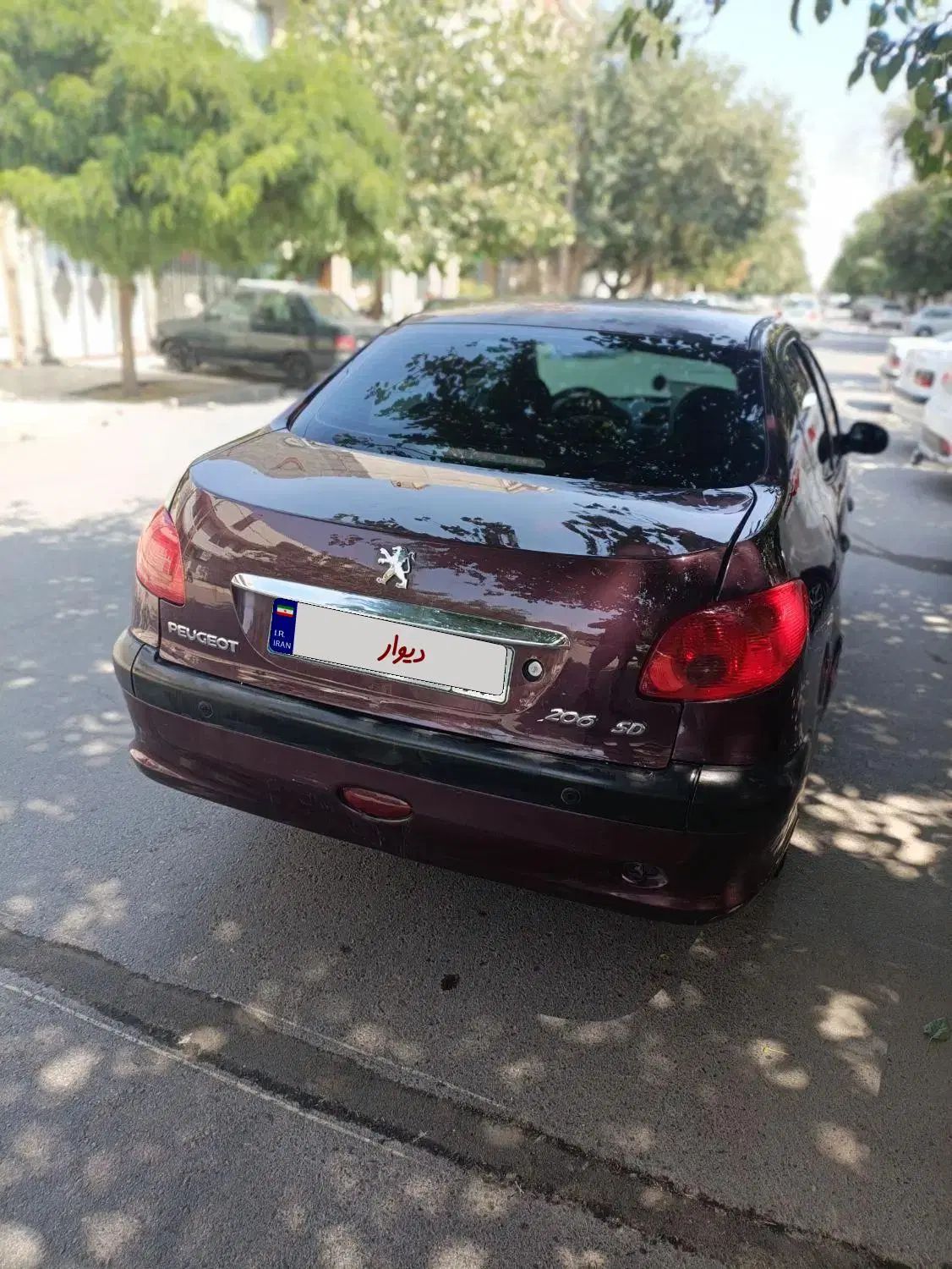 پژو ۲۰۶ صندوق دار v8 - 1393