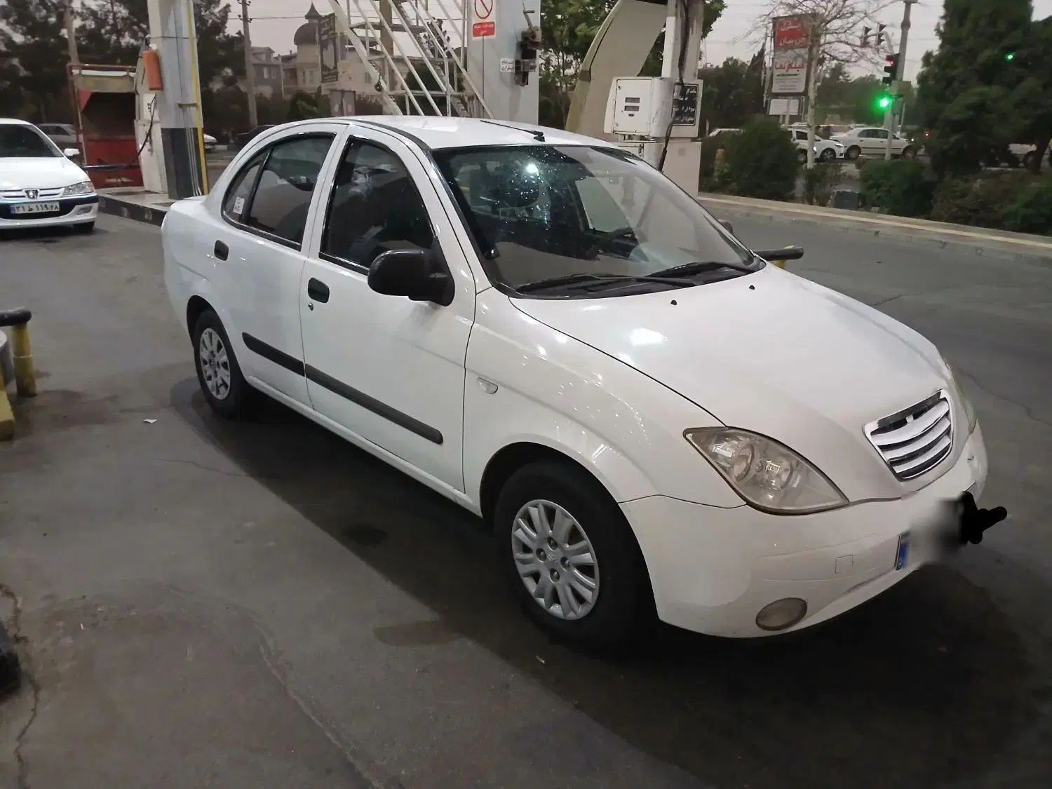تیبا صندوق دار EX - 1393