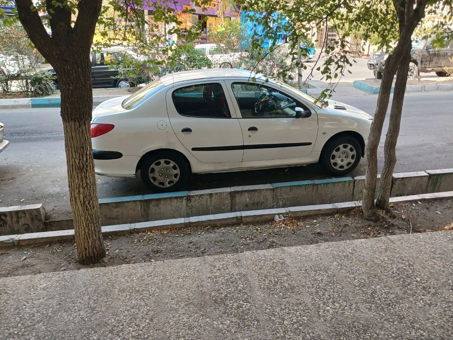 پژو ۲۰۶ صندوق دار v8 - 1394