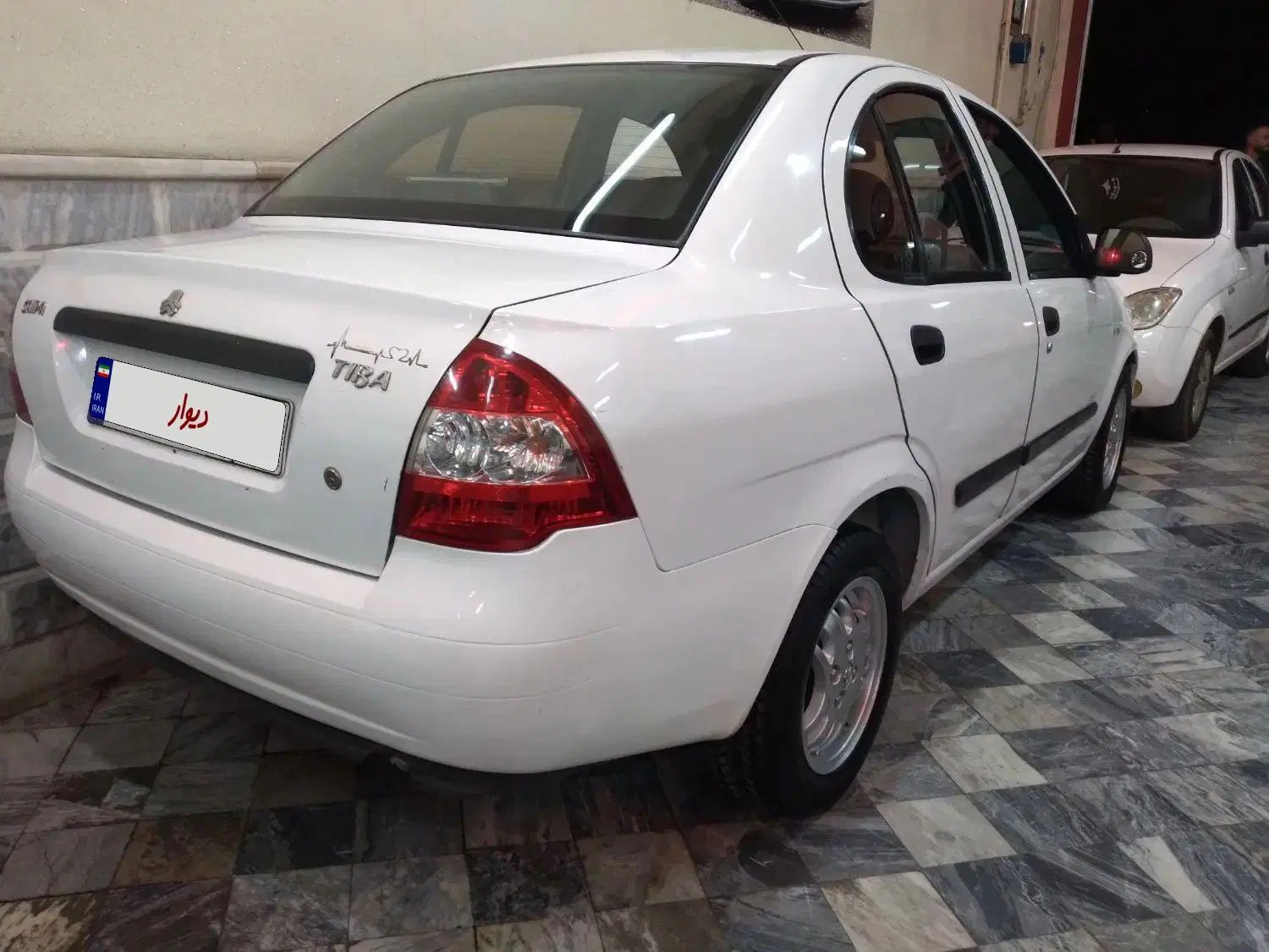 تیبا صندوق دار EX - 1392