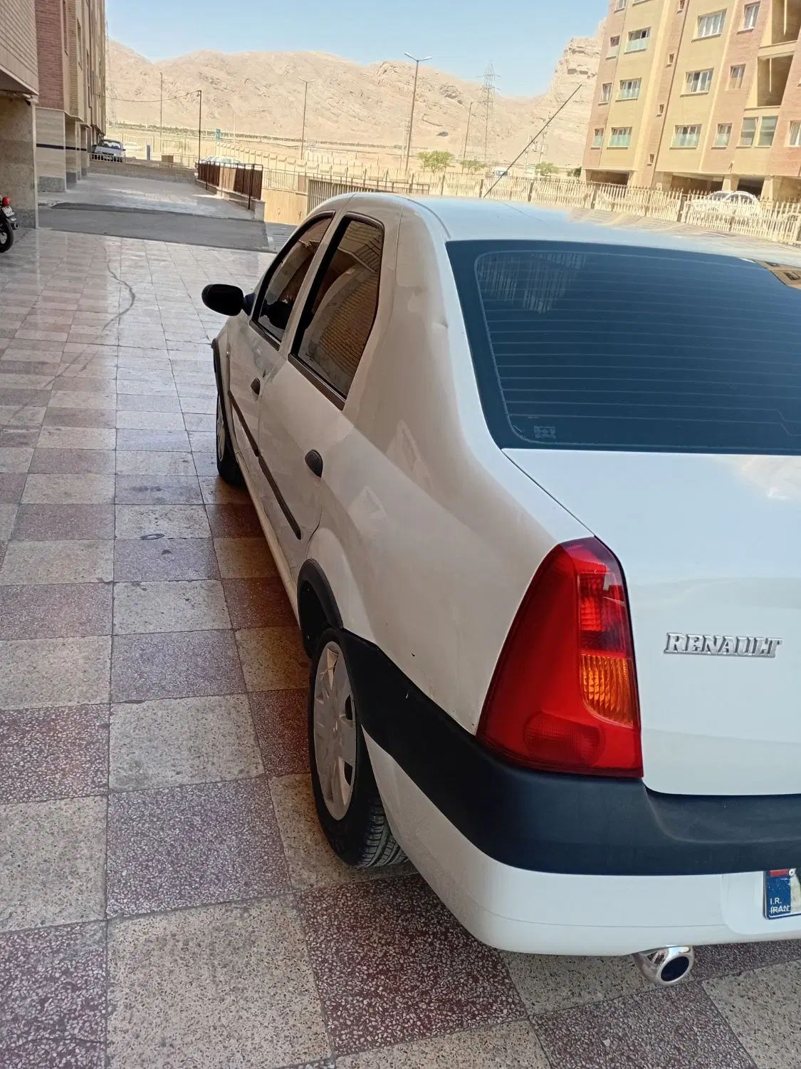 رنو تندر 90 E1 - 1387