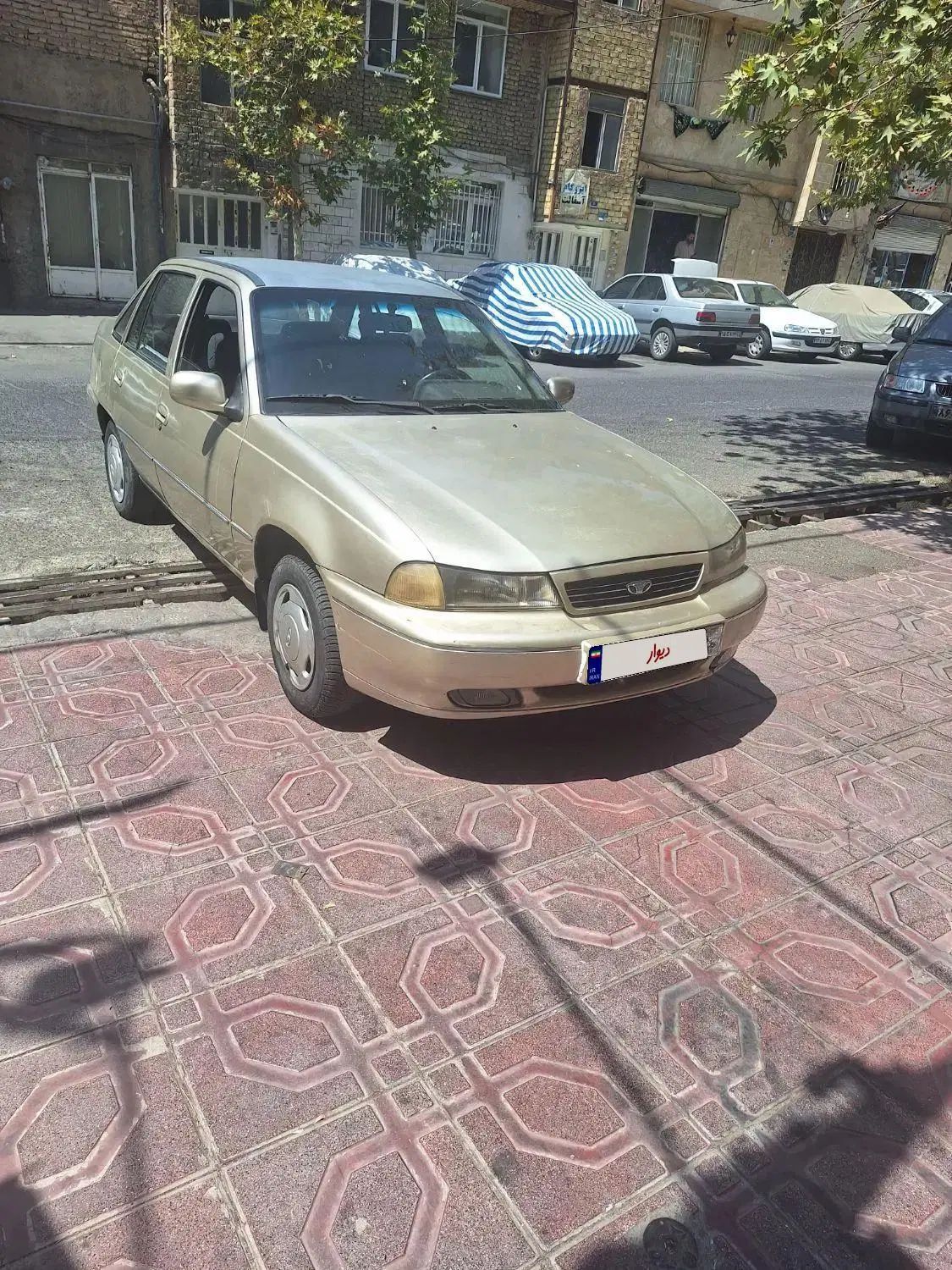 دوو سیلو سدان - 1381