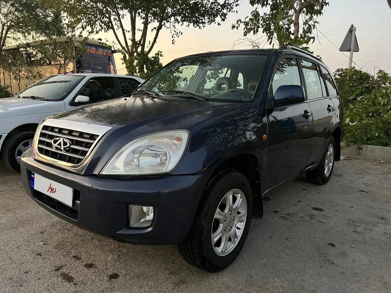 خودرو ام وی ام، X33 آگهی ann_20047357
