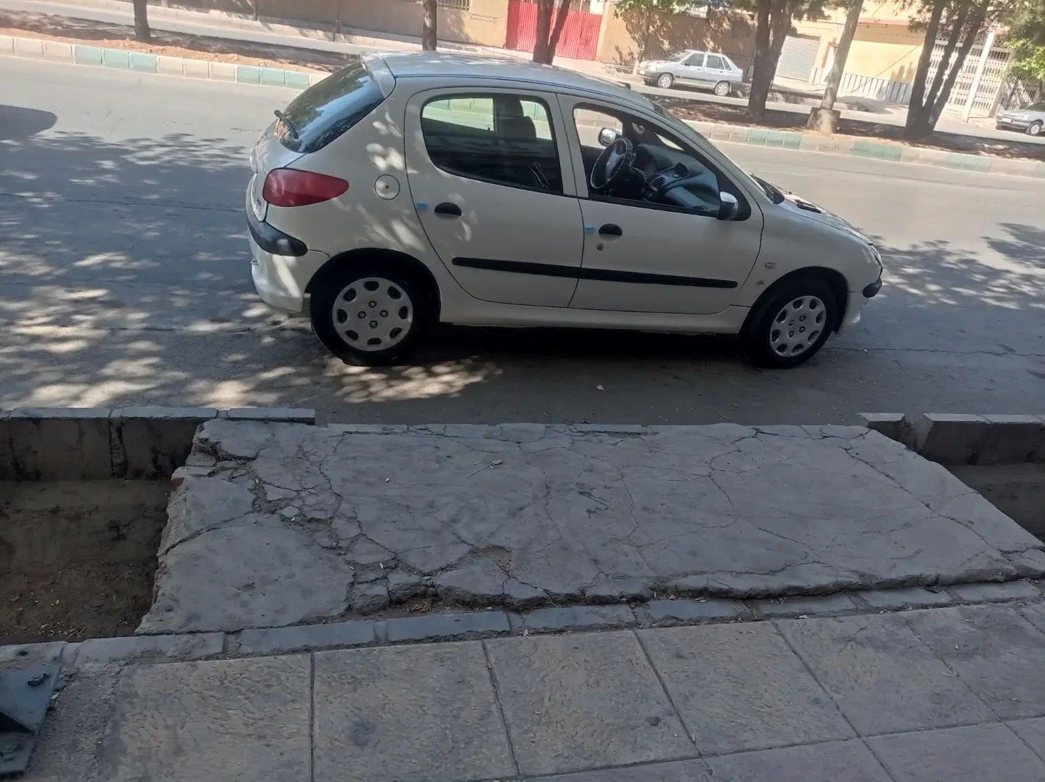 پژو 206 تیپ 2 - 1388