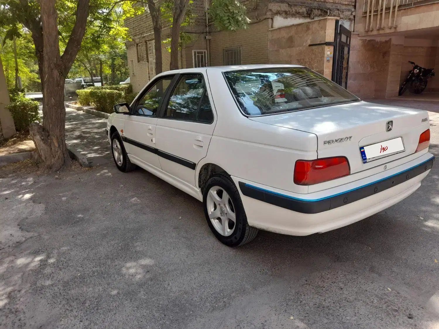 پژو پارس سال - 1392