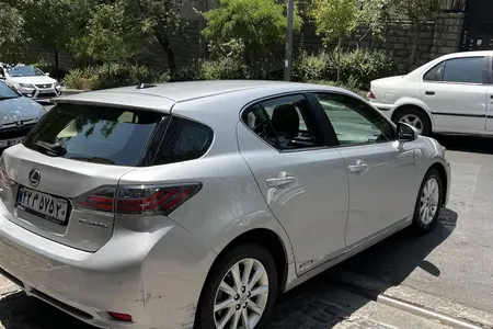 لکسوس CT 200H - 2013