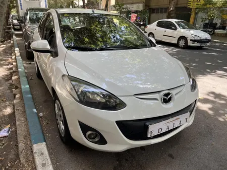 مزدا 2 هاچ بک هاچ‌بک - 1390