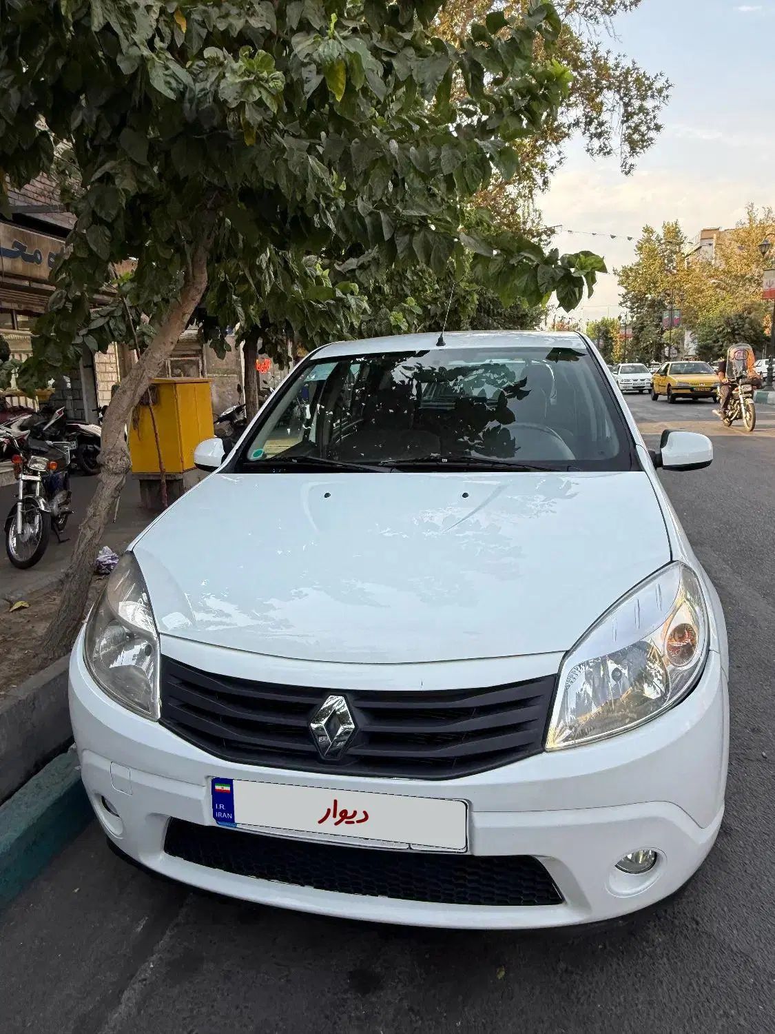 خودرو رنو، ساندرو آگهی ann_20049212