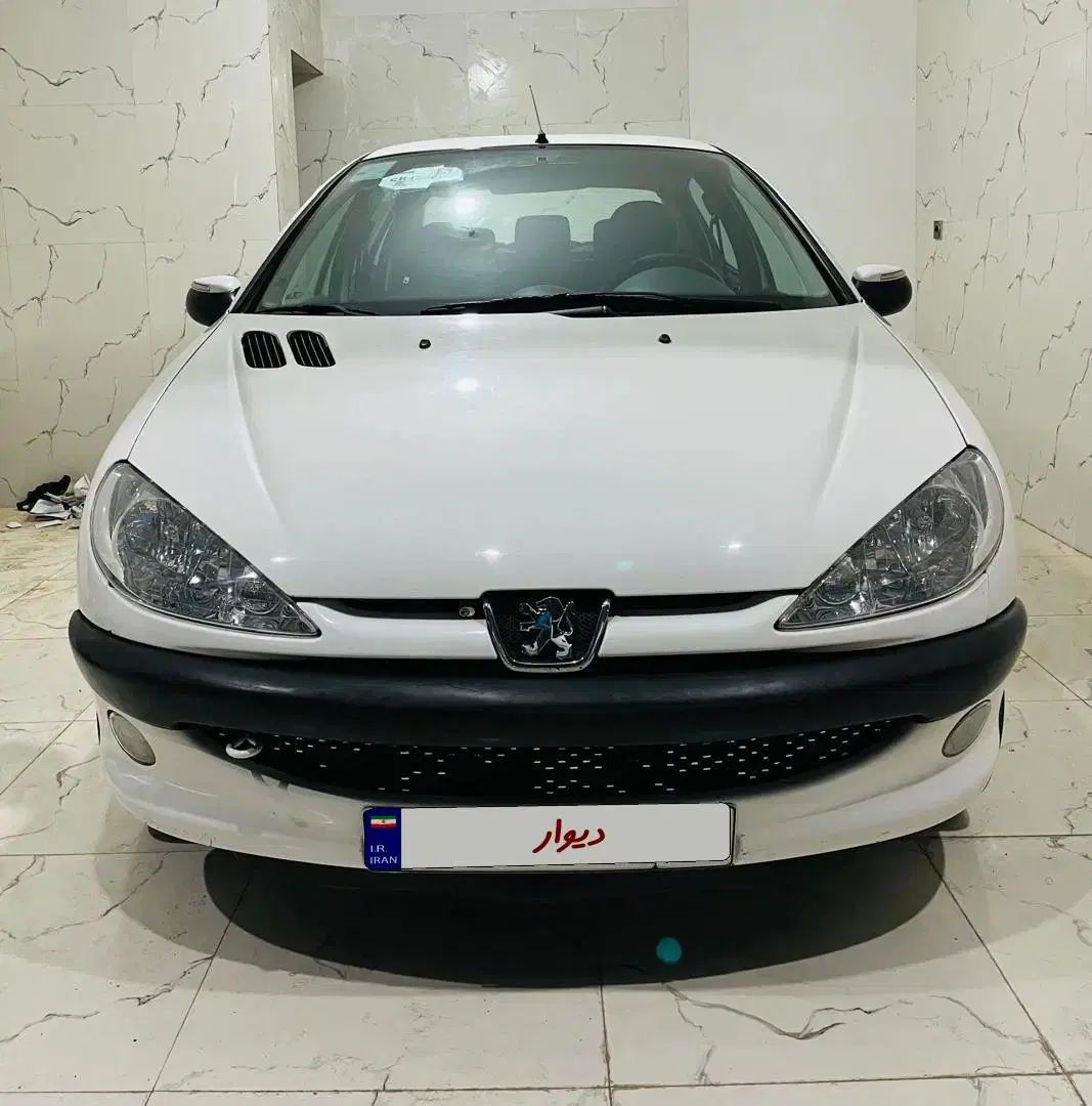 پژو ۲۰۶ صندوق دار v8 - 1395